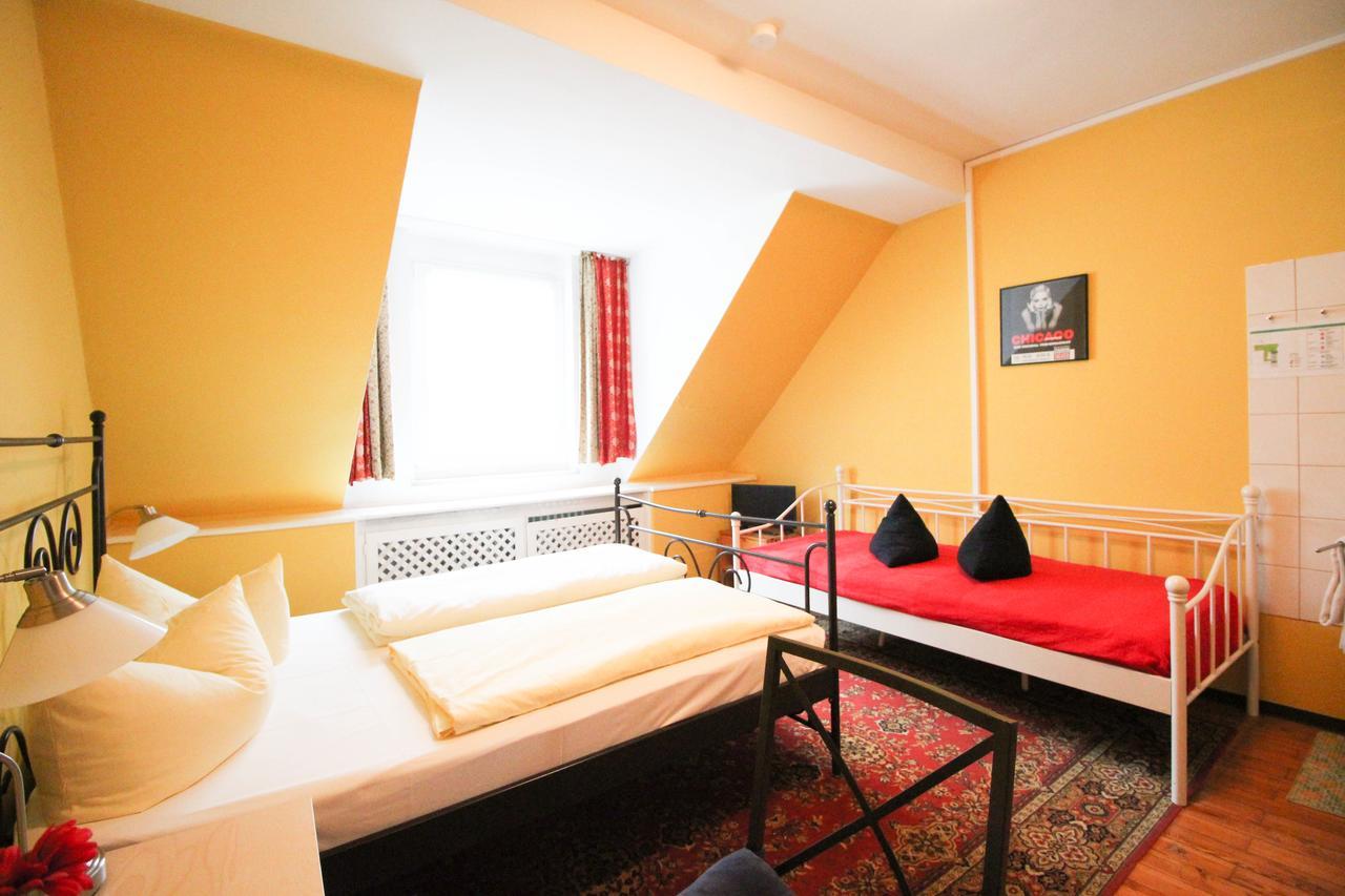 Pension/guesthouse Am Hauptbahnhof Gasthof *